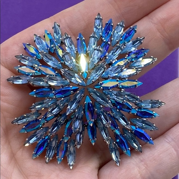 💛 Rare Vintage Sherman Blue Crystal Brooch - Picture 3 of 6